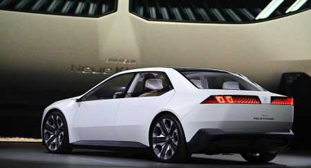 बीएमडब्ल्यू की फैक्ट्री के लिए गांव ने दिखाई हरी झंडी