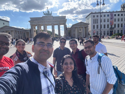 सर्विस सेक्टर का बड़ा केंद्र है बर्लिन